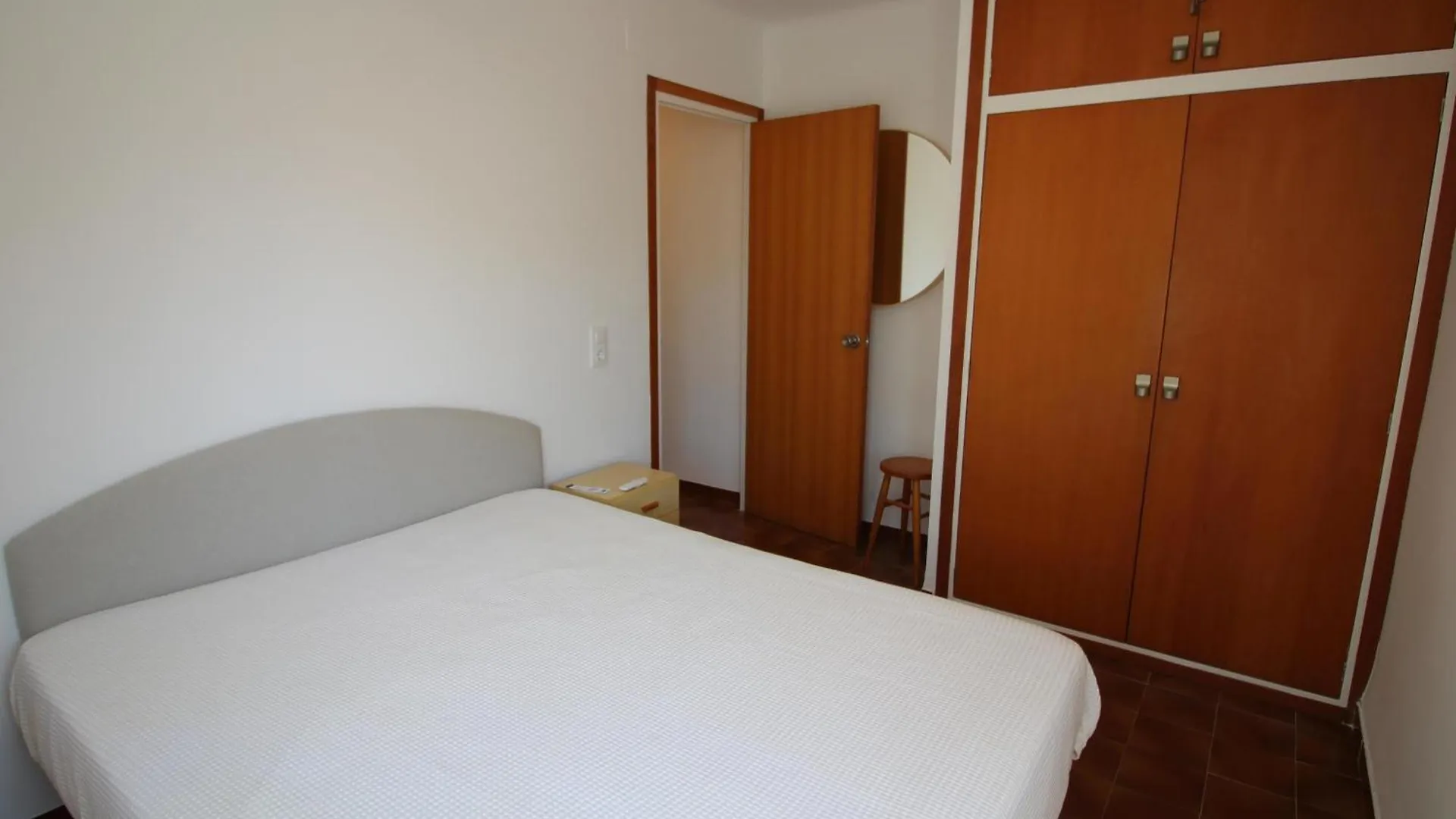 Mistral - Apartamento Acogedor, Luminoso Y De Ambiente Moderno Con Terraza Vista Mar. - Es-228-143 Llanca